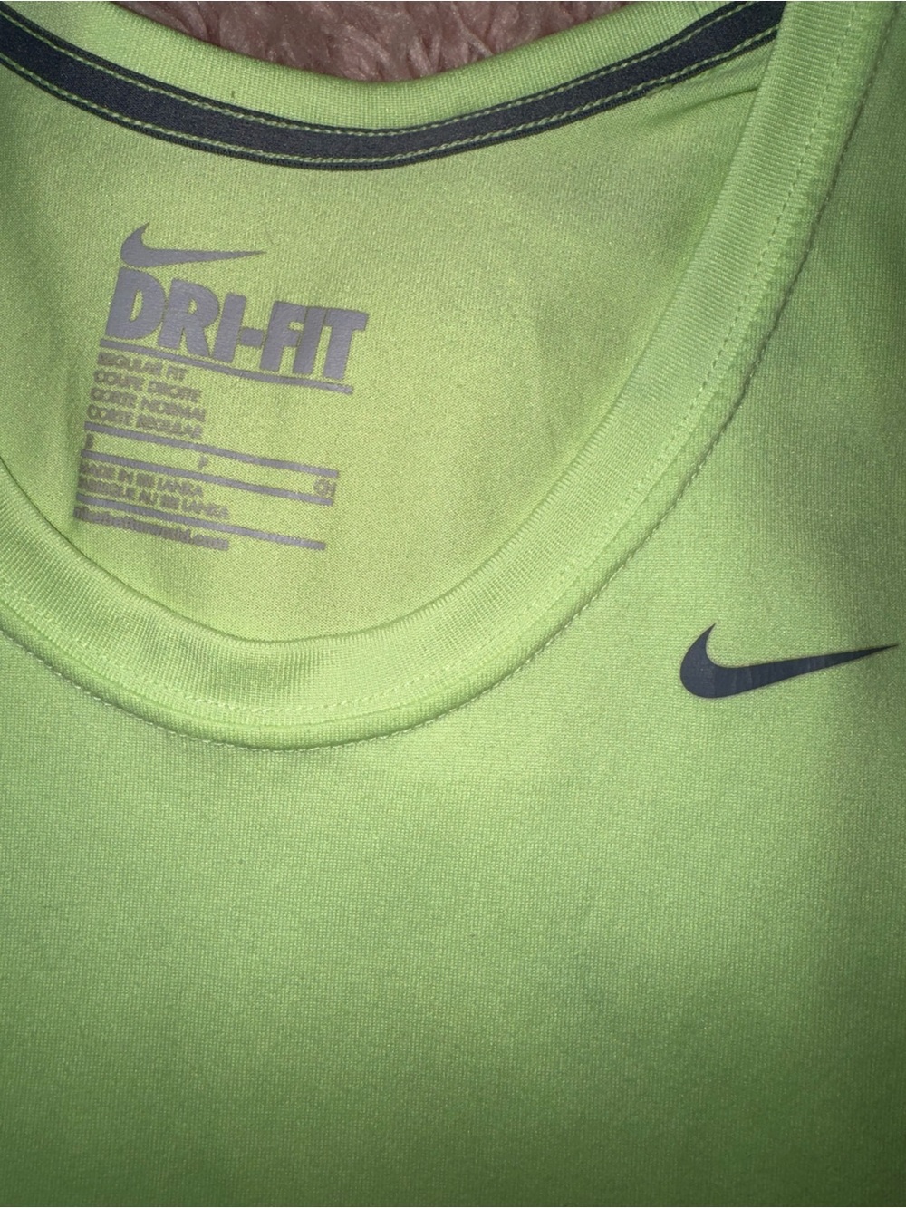 Nike Women’s Neon Lime Performance Tank Top.. size S - Picture 3 of 6